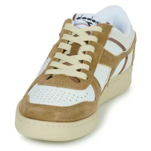 Diadora MAGIC BASKET LOW SUEDE LEATHER Couleur Blanc / Beige Authentic Original licence 12